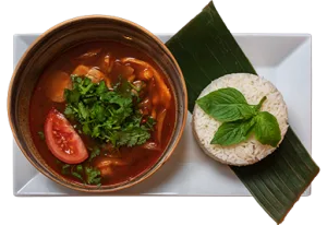 Tom Yam Goong / Gai
